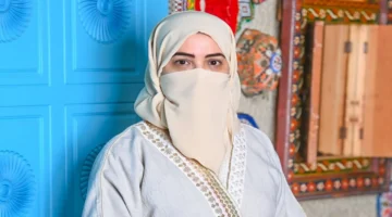 الشيف عزيزة تحتفي بيوم الأم بوصفة استثنائية لأطبائها الخمسة تعكس مشاعر العطاء